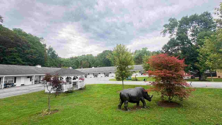 hotel inn near Millbrook School